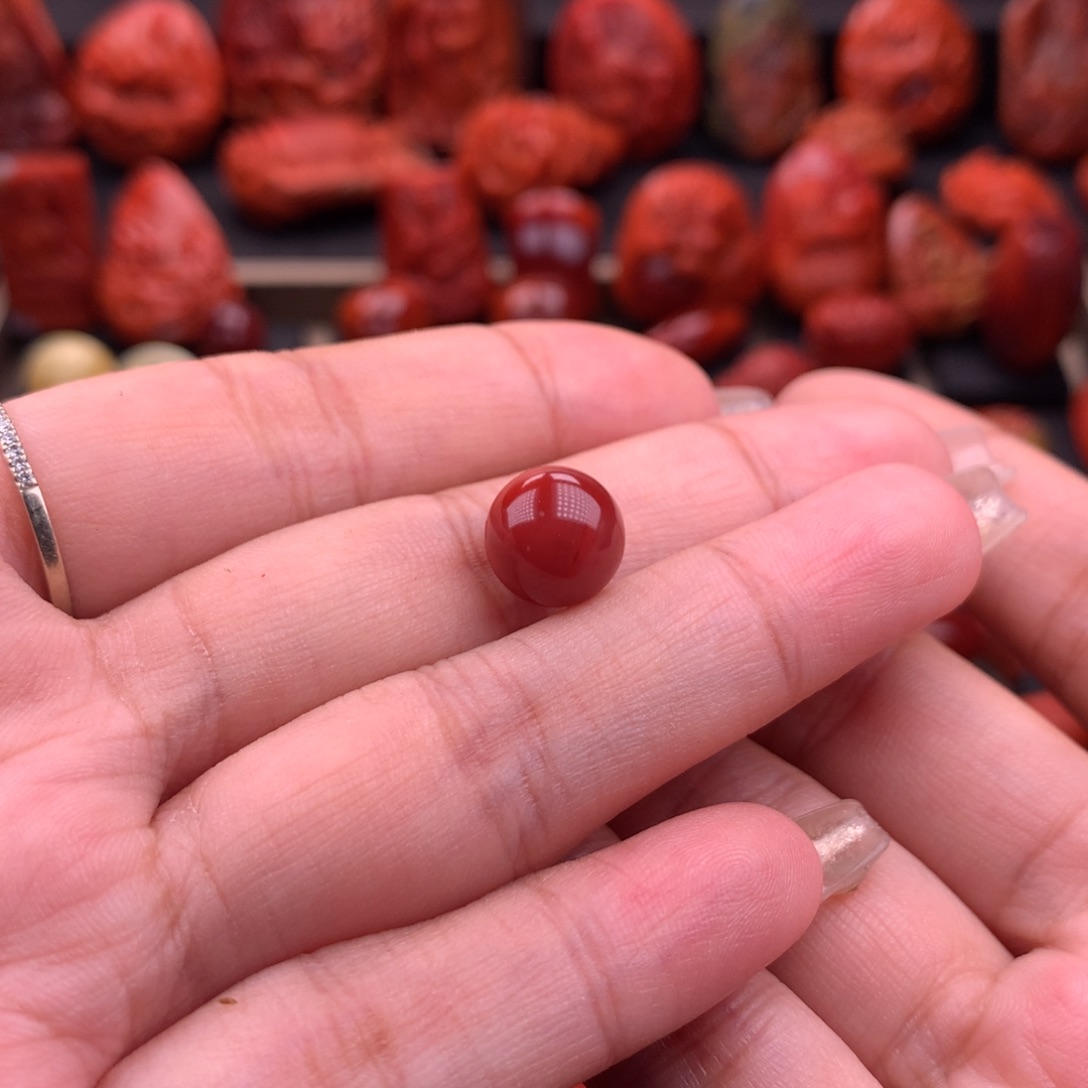 南红玛瑙南红川料原矿圆珠10.3mm未镶嵌