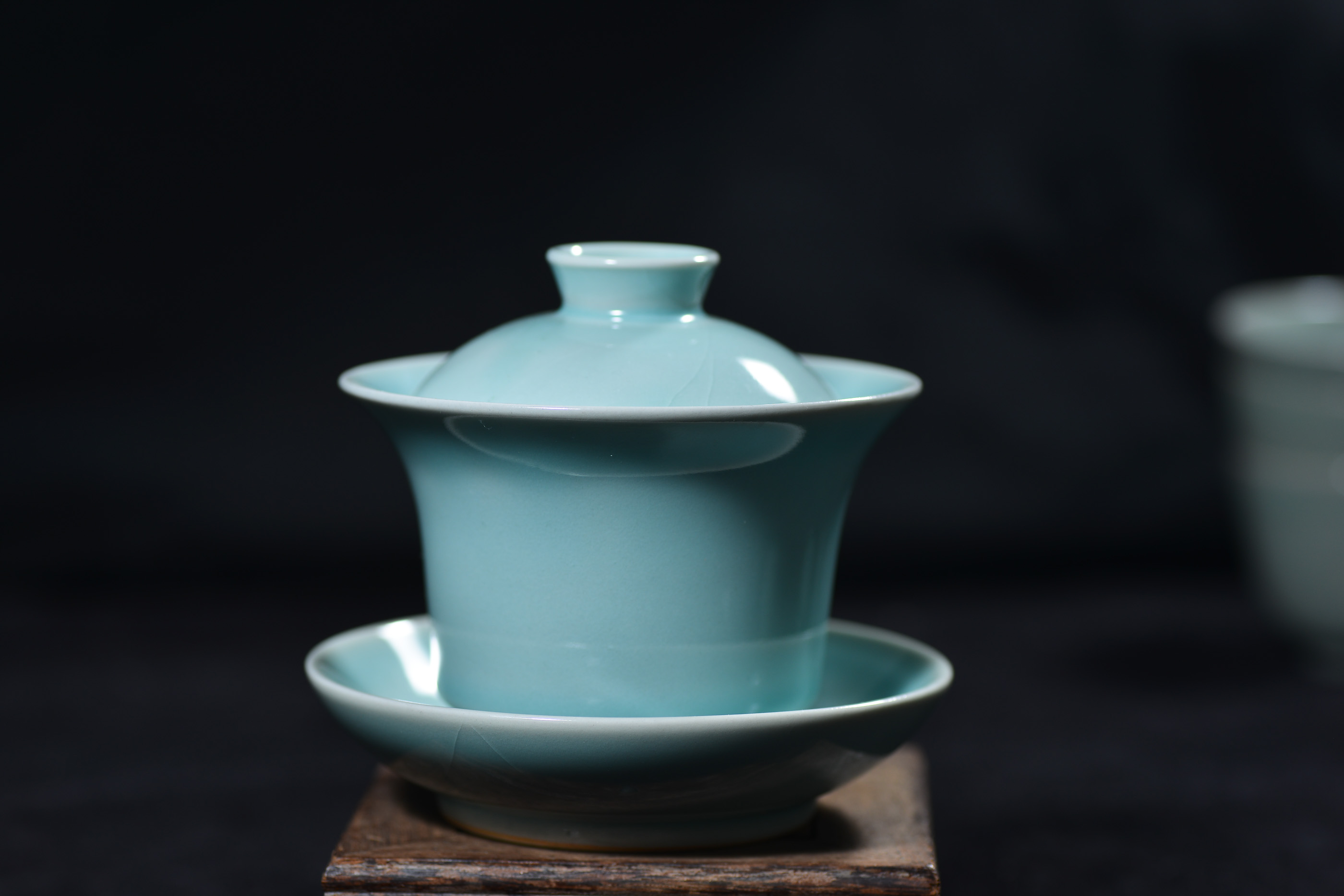 769清凉寺天青釉 马蹄三才盖碗