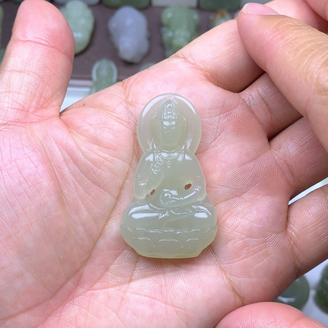 和田玉颈饰未镶嵌