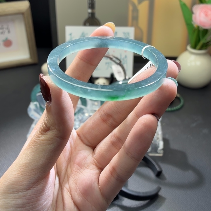 翡翠未镶嵌手镯海蓝阳绿58