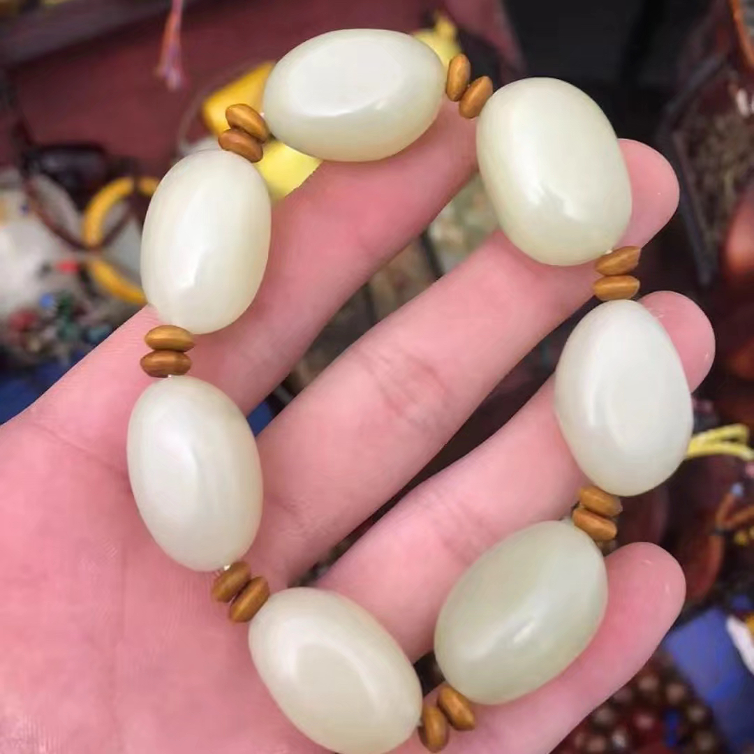 【闪购商品】和田玉原皮手串