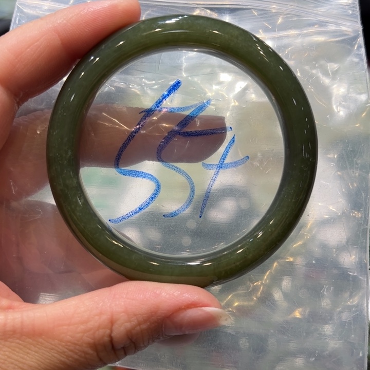 和田玉（糖玉）手镯未镶嵌