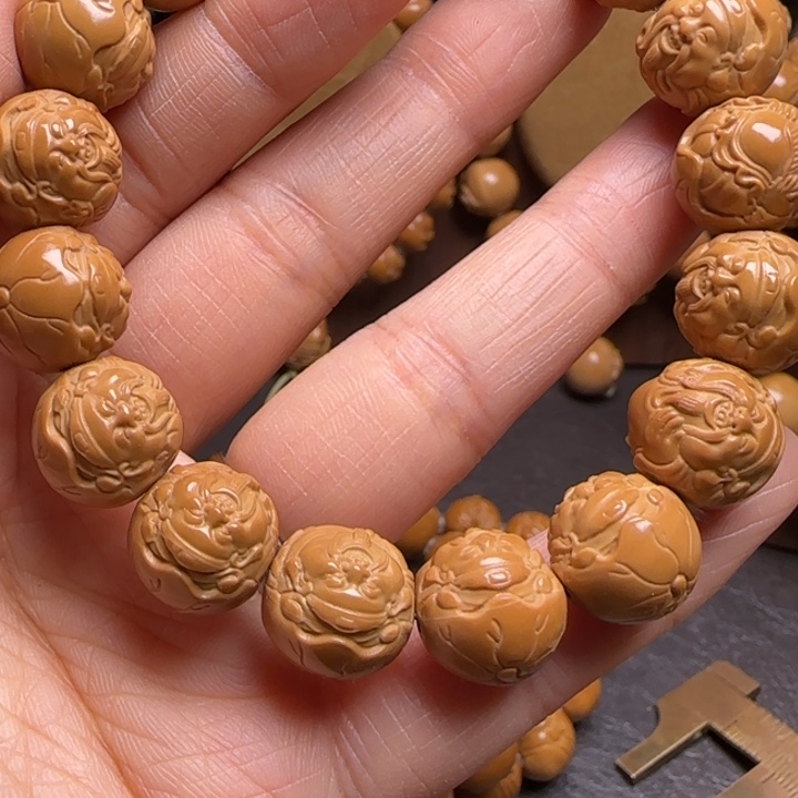 猴头核桃手串猴头