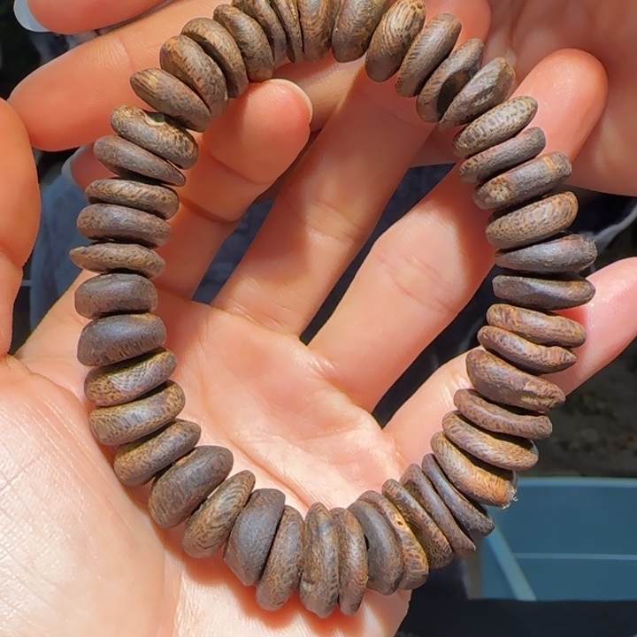 沉香手串原母树沉水树丁手串26.6克
