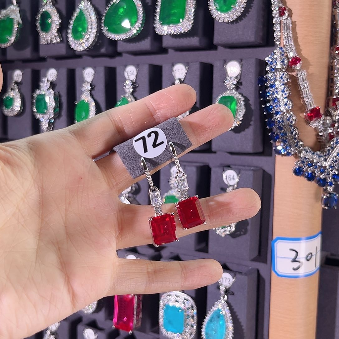 银S925镶嵌耳饰红宝石