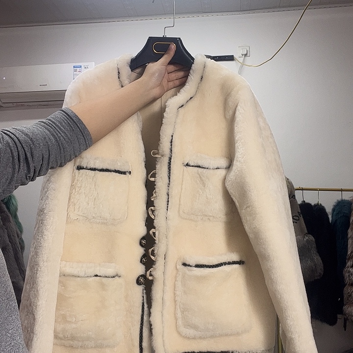 狐狸皮狐狸毛美利奴皮毛一体