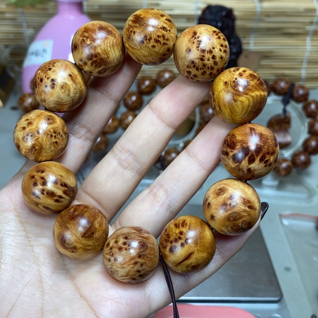 阿***踏手串/手链柏木（崖柏）