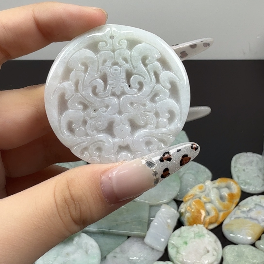 翡翠未镶嵌耳饰翡翠
