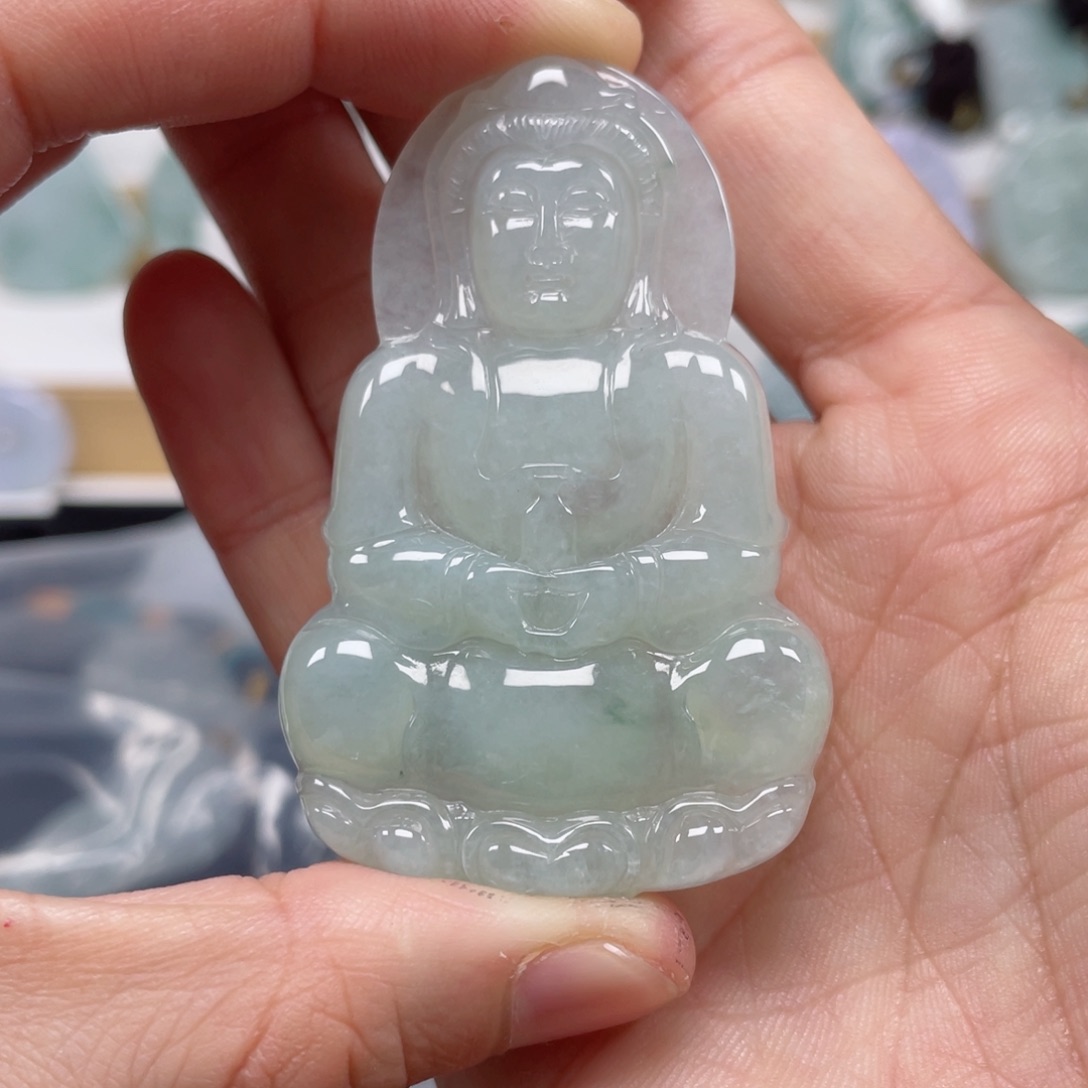 翡翠颈饰未镶嵌美****晶天然翡翠A货观音104号