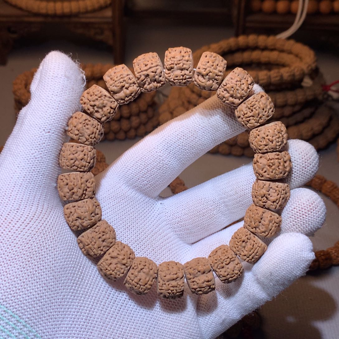 金刚菩提手串麦穗龙14+