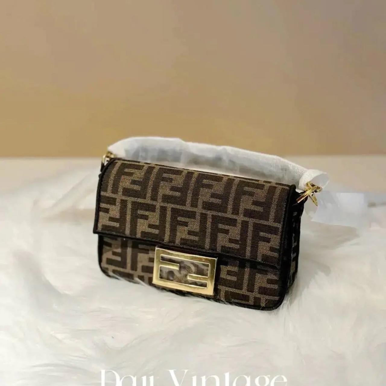 99新 FENDI/芬迪 大吉中古/芬迪老花mini法棍斜挎包