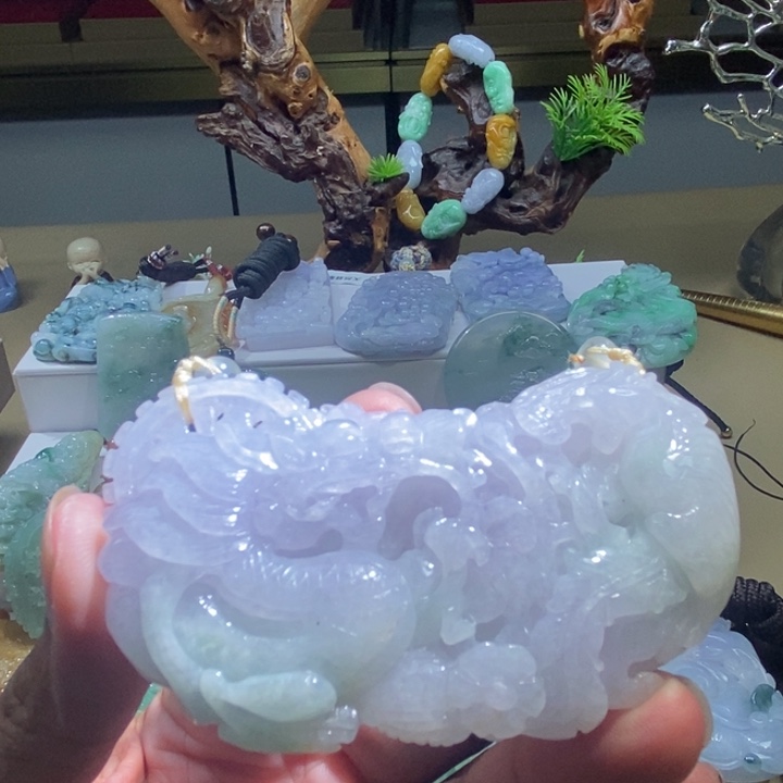 【闪购商品】翡翠未镶嵌颈饰111111111111111