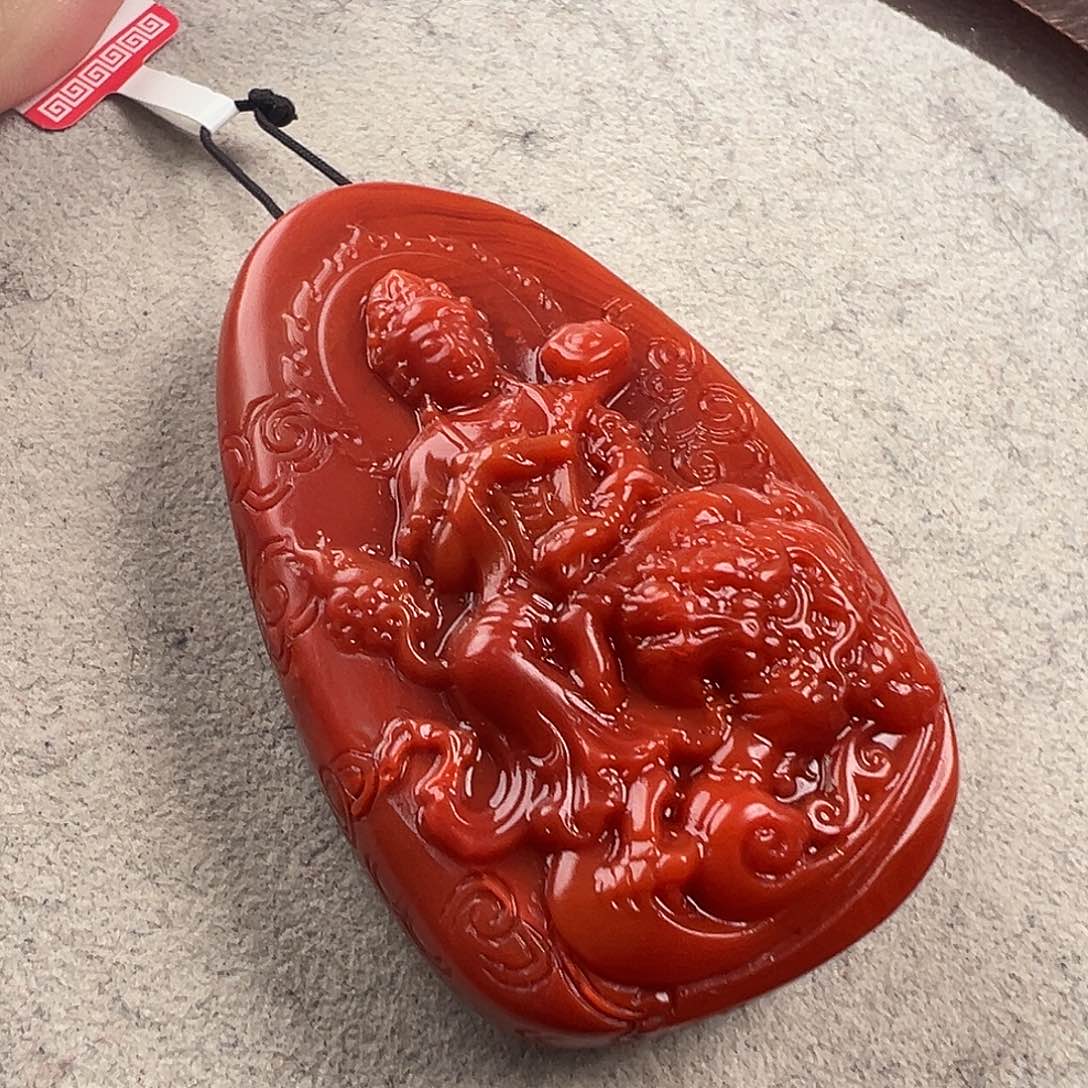 南红玛瑙吊坠未镶嵌