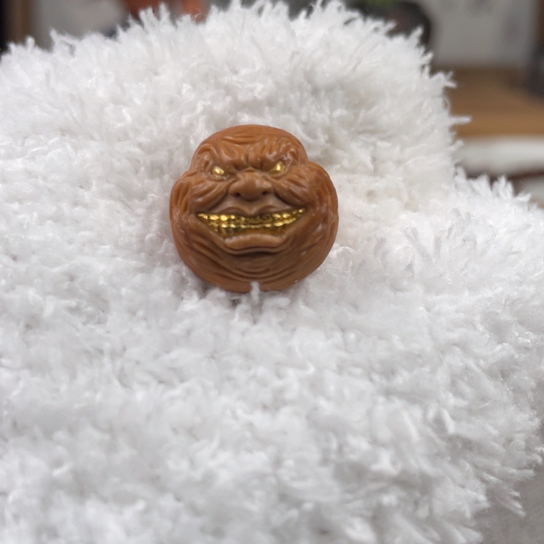 猴头核桃吊坠大金牙