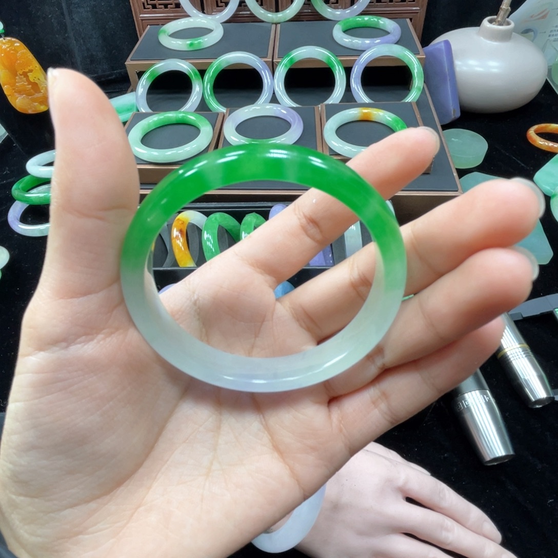 叶***欣非金属一物一拍57.8；ghb