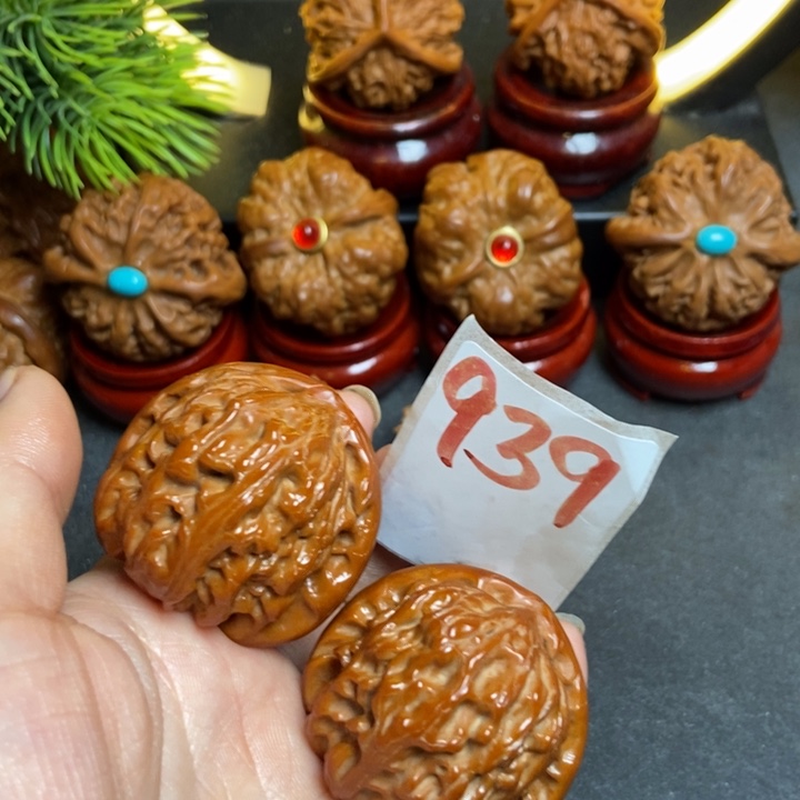 文玩核桃把件38白狮子939