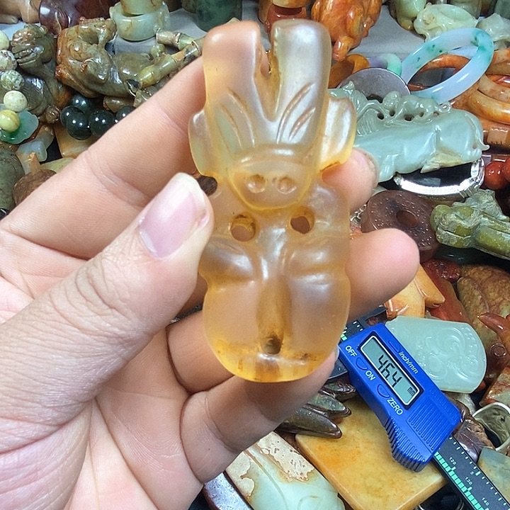 和田玉未镶嵌挂件