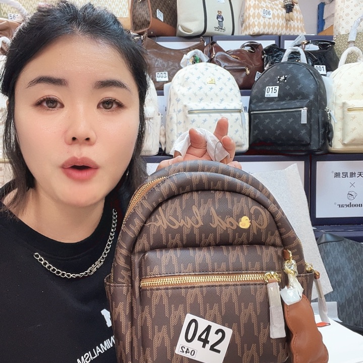 PVC包包包包包包包包包包