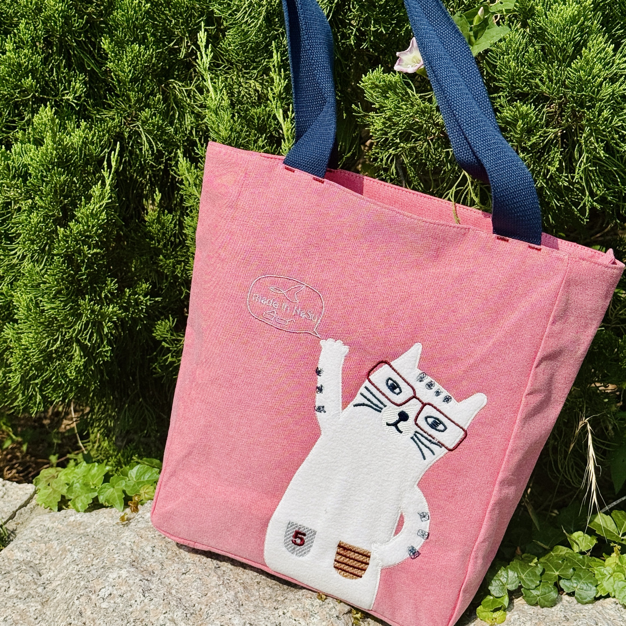 【粉色】卡通小猫布艺立体感单肩包（上口长约27*宽约10，面高33cm）