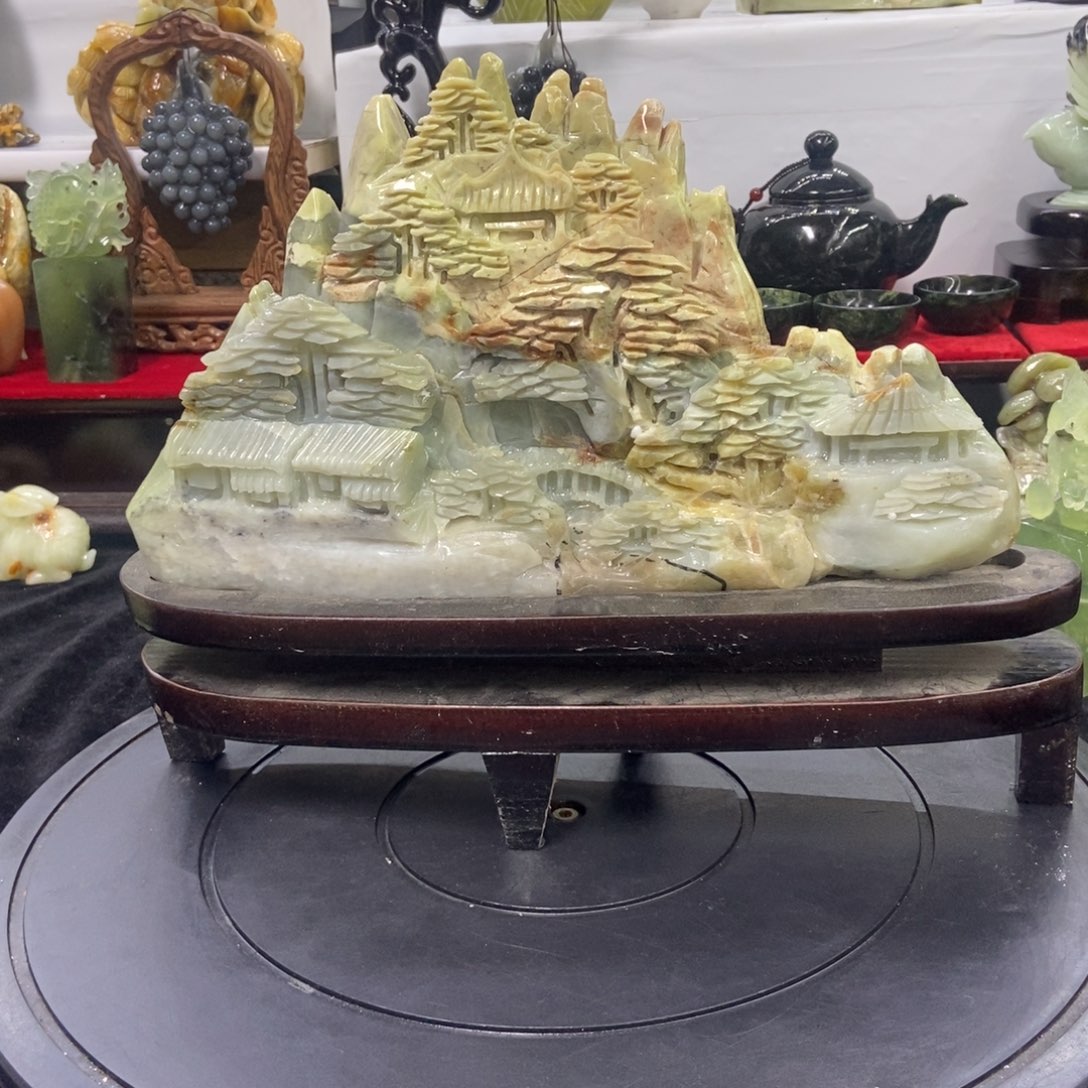 石材天然岫岩玉摆件