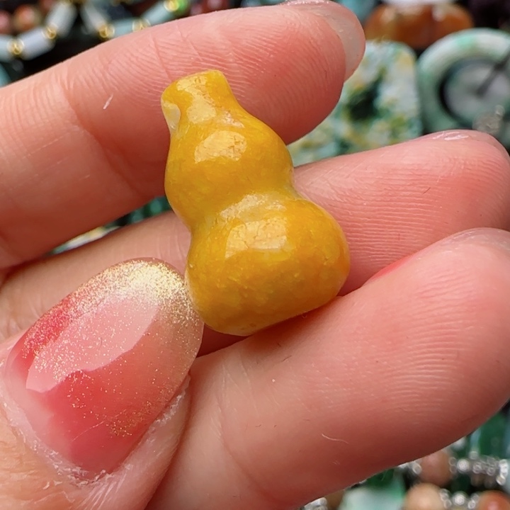 翡翠颈饰未镶嵌天然A货90