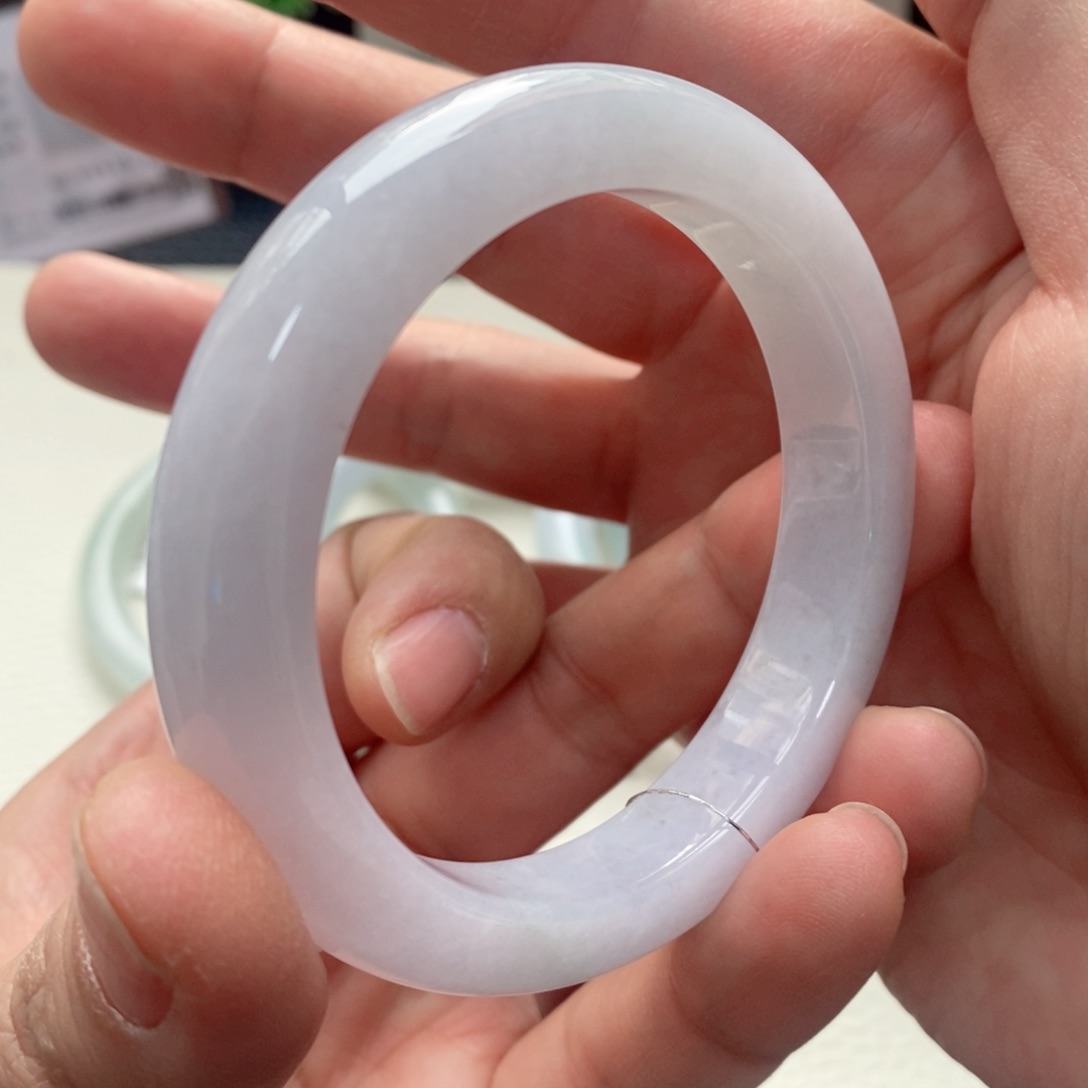 翡翠手镯未镶嵌1号