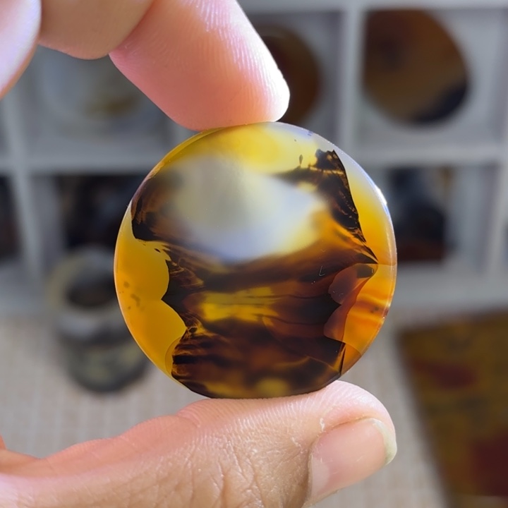 玛瑙/玉髓颈饰未镶嵌