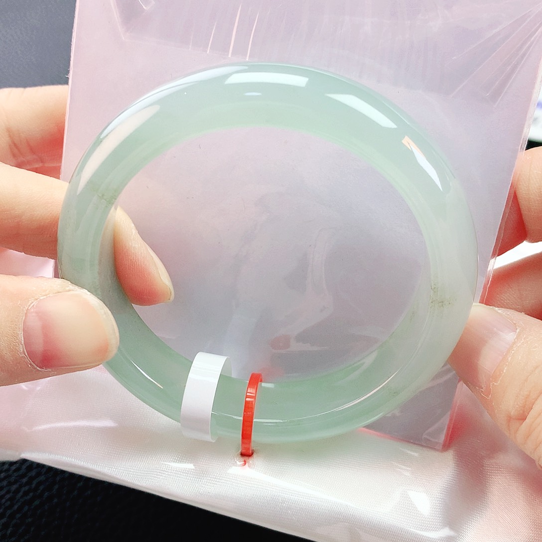 未镶嵌手镯翡翠53冰胶绿