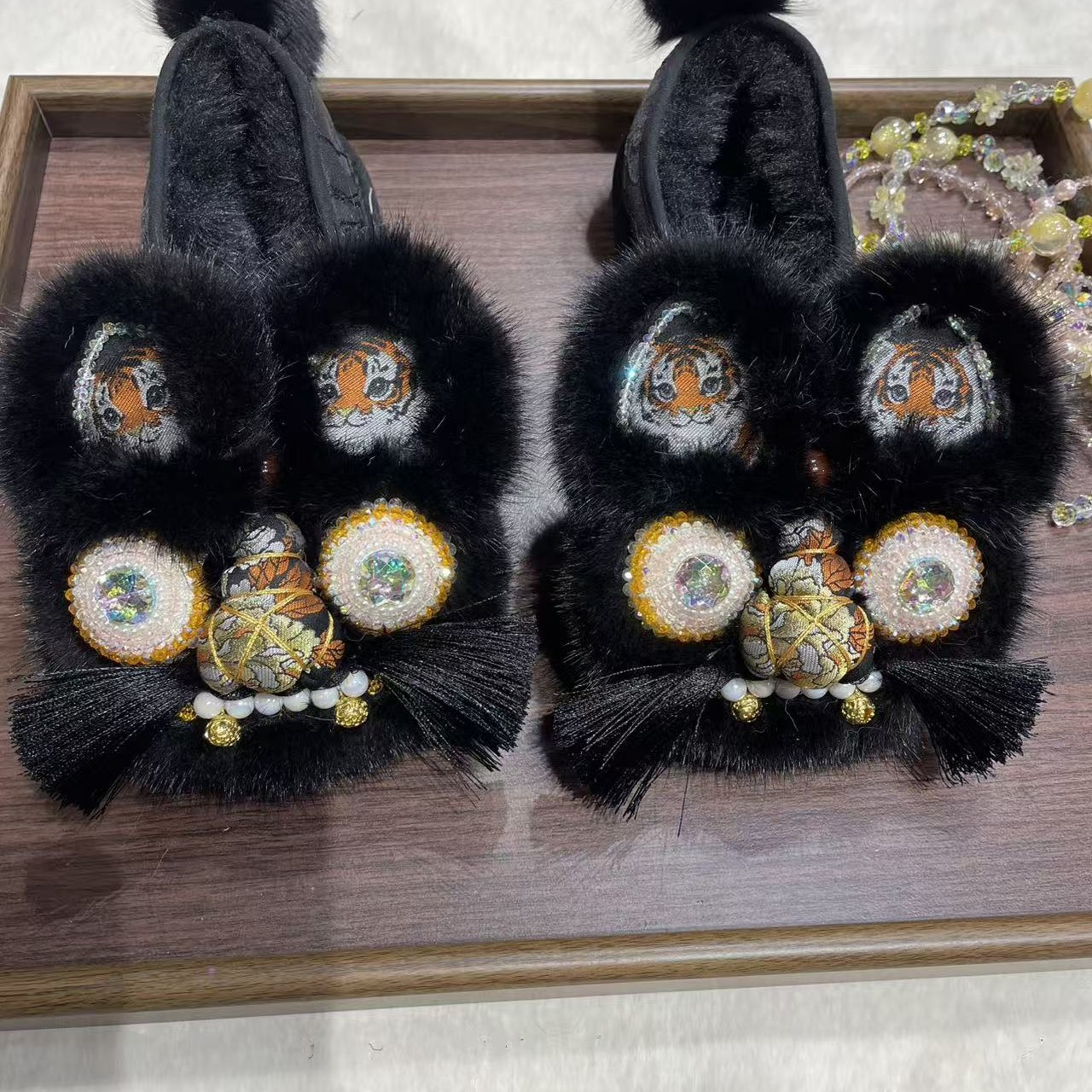 菜菜定制-1599（三马虎戏春园）千层底虎头鞋女成人加绒保暖