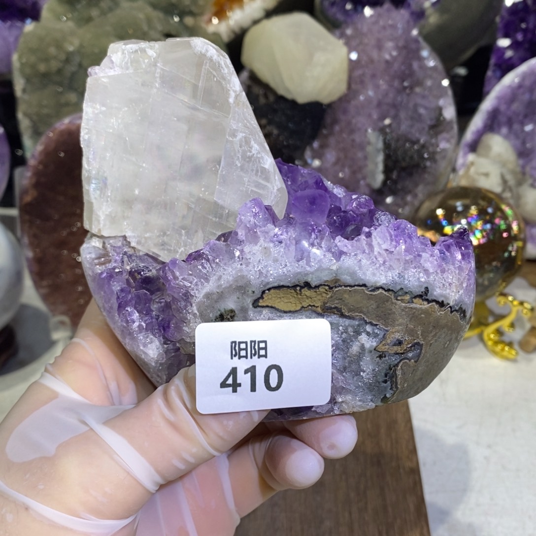 紫晶大型摆件（非配饰）未镶嵌方解石