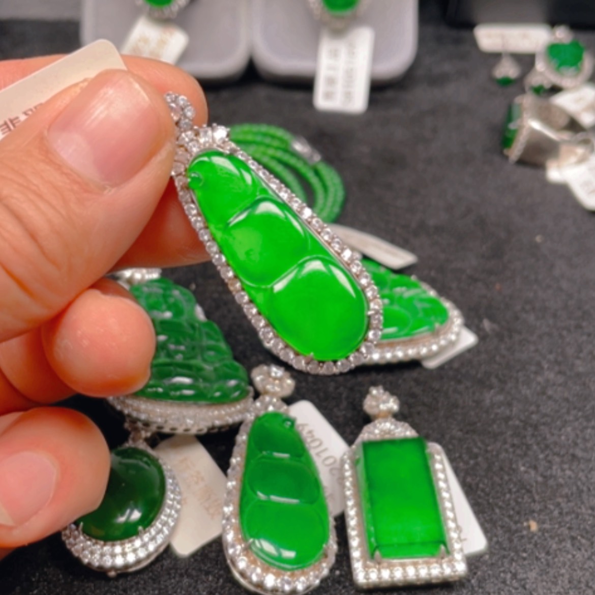 【闪购商品】翡翠颈饰银S925镶嵌吊坠