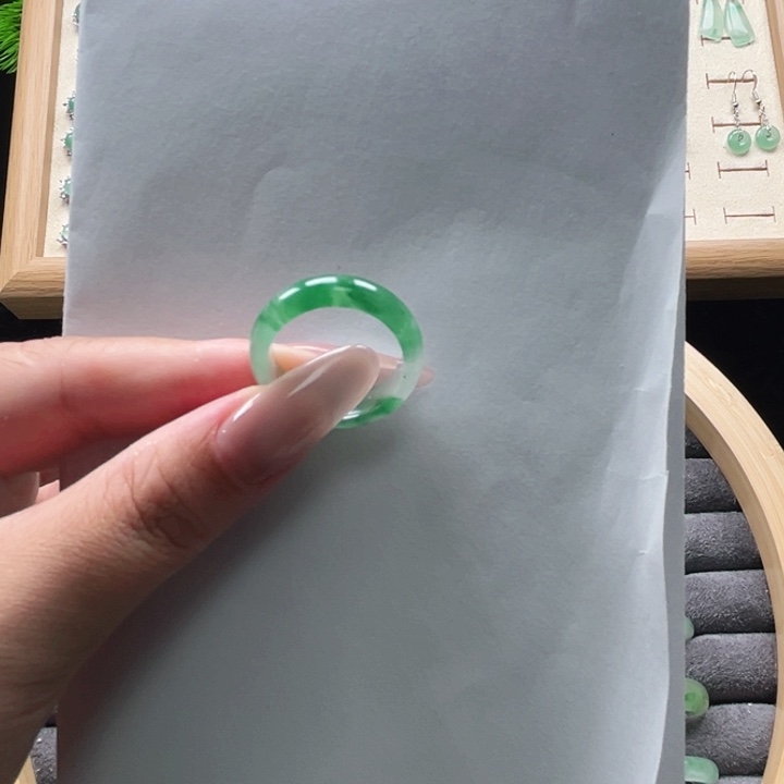 石英质玉未镶嵌戒圈