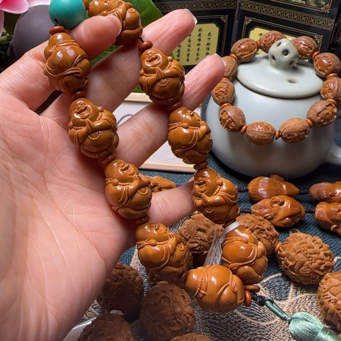 【闪购商品】橄榄核把件一心向佛