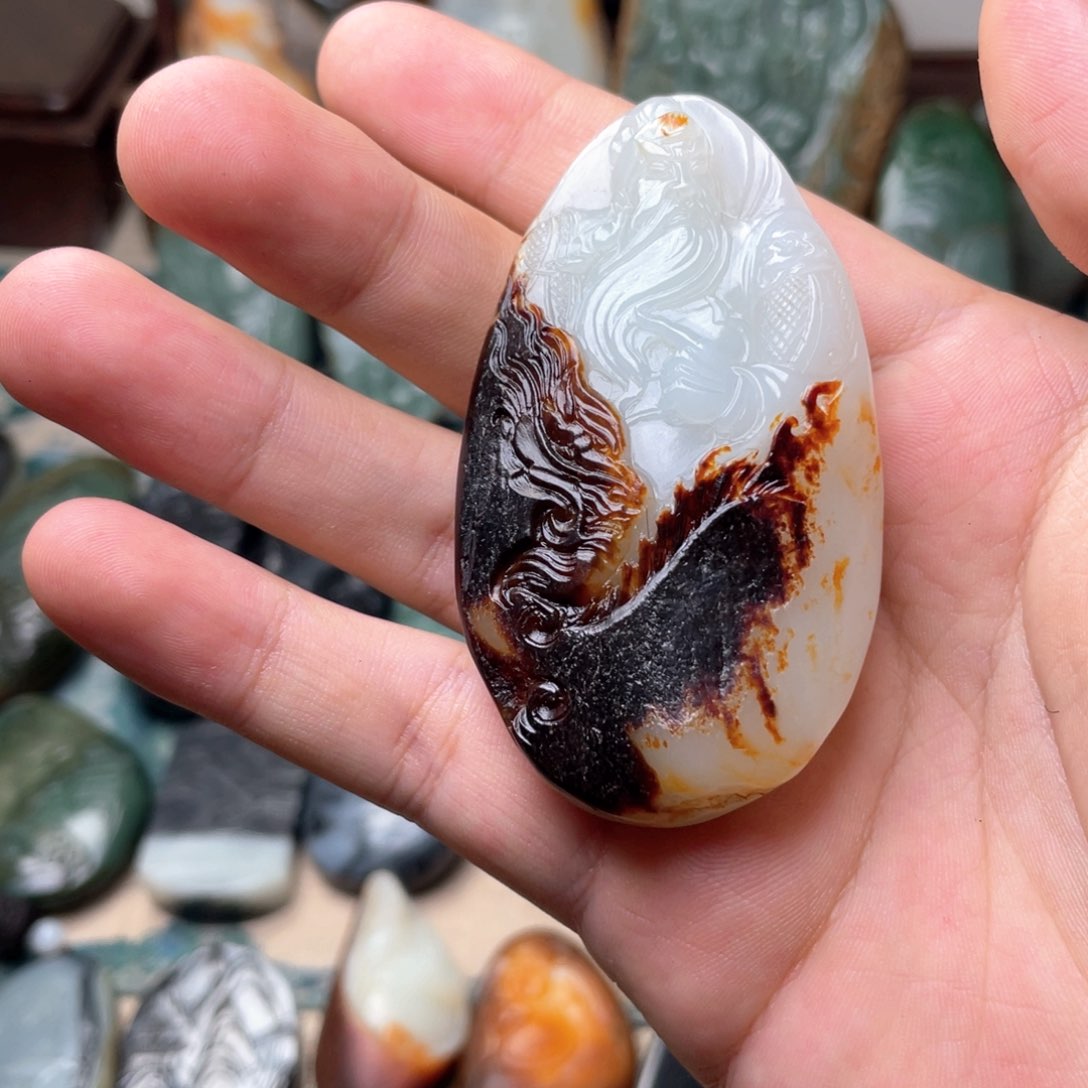 和田玉未镶嵌挂件千***行