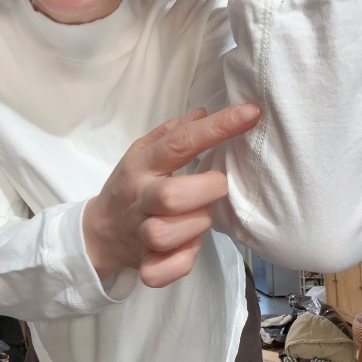 骄***主羊羔毛你说什么时候去找工作呀