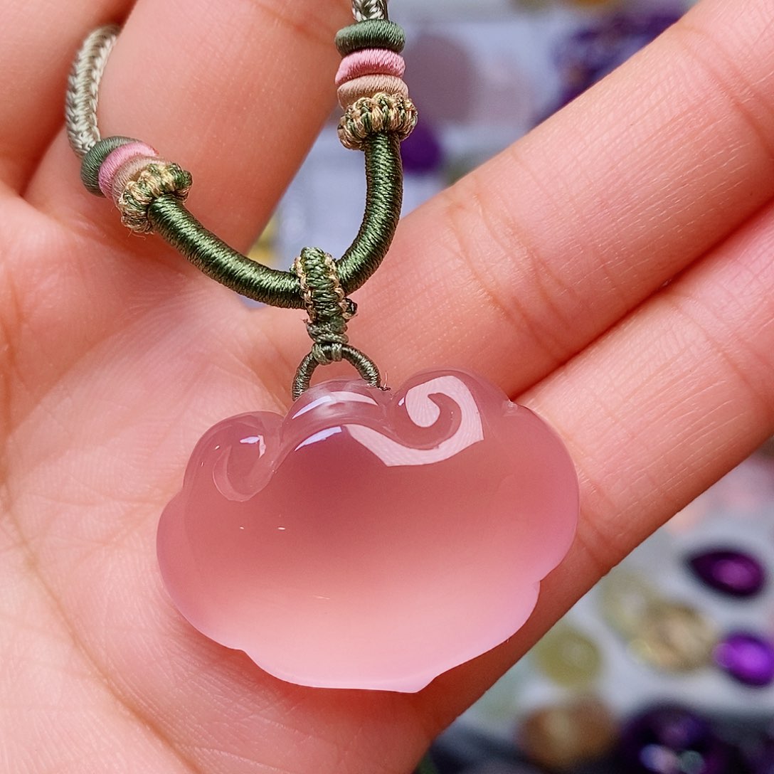 水晶吊坠(赠链)未镶嵌