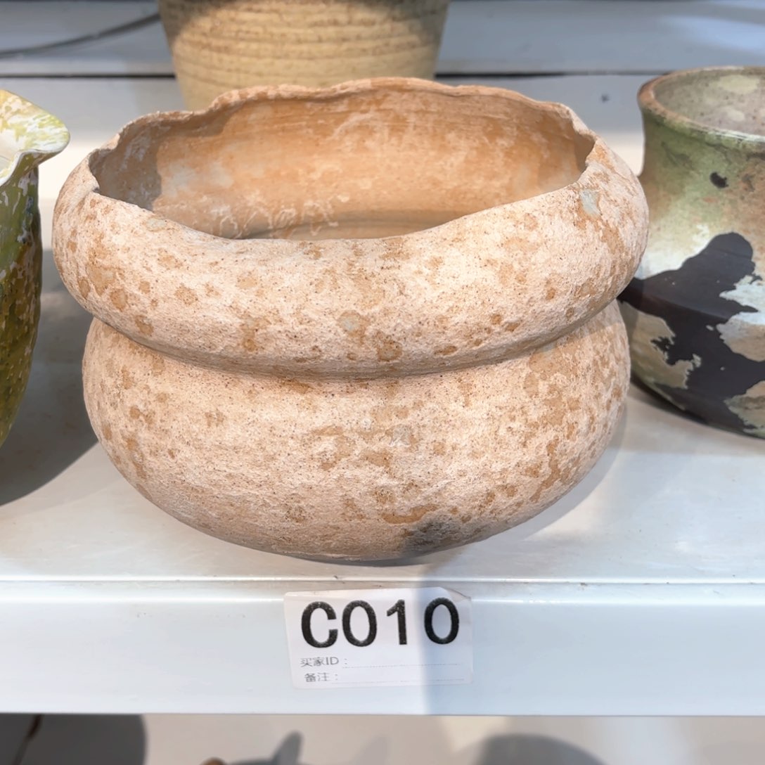 瓶?****?已经打孔口径高度左右