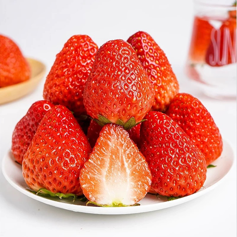 （礼盒发货）丹东九九草莓 1斤 京东包邮