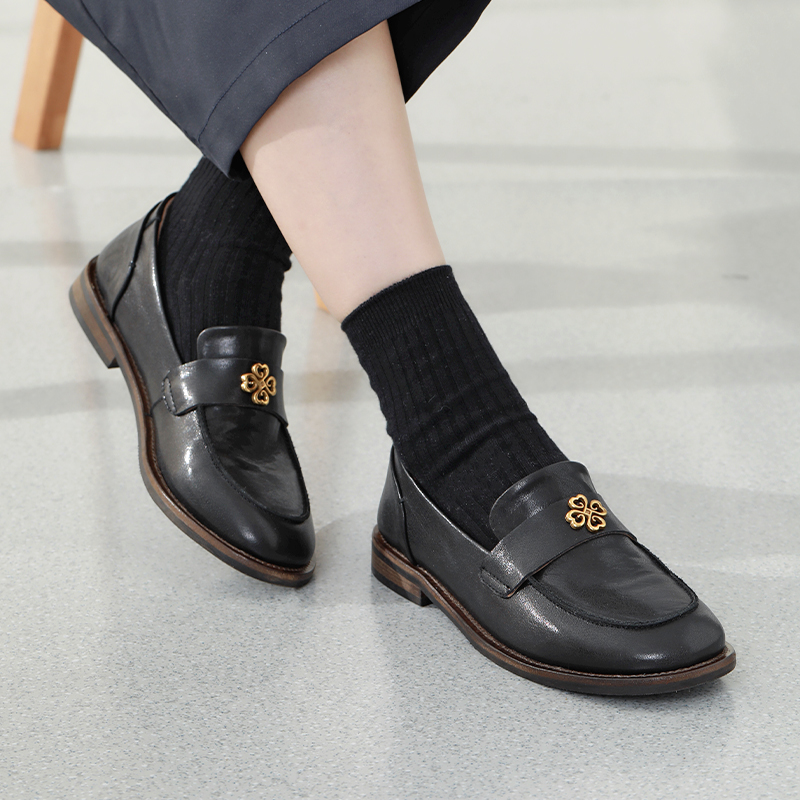 潘∙暇复古乐福鞋真皮英伦老钱风单鞋高级感平底舒适大码女鞋40-43