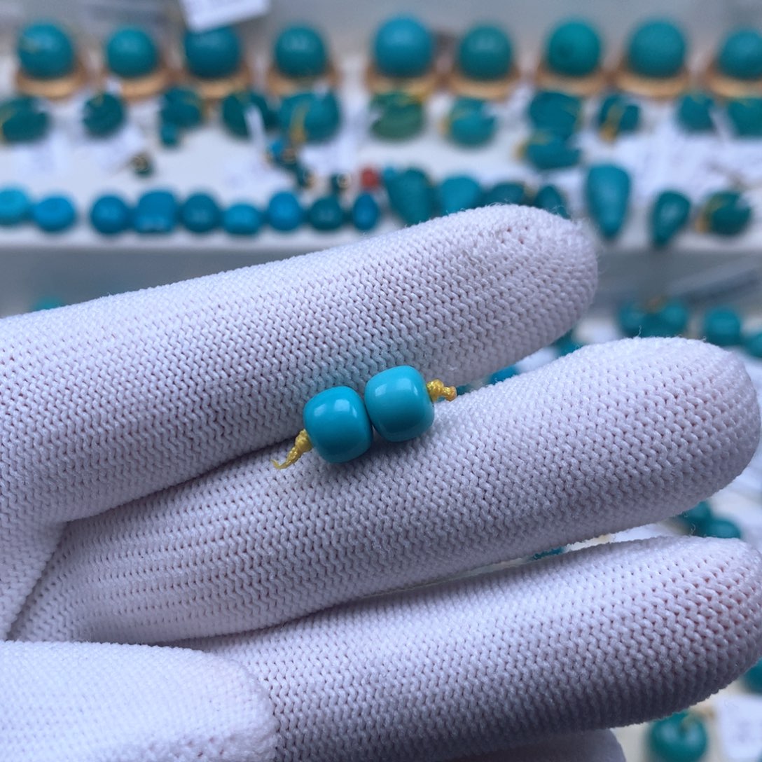 绿松石配饰未镶嵌