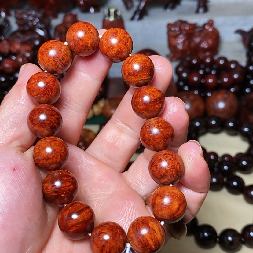 【闪购商品】檀香紫檀（小叶紫檀）