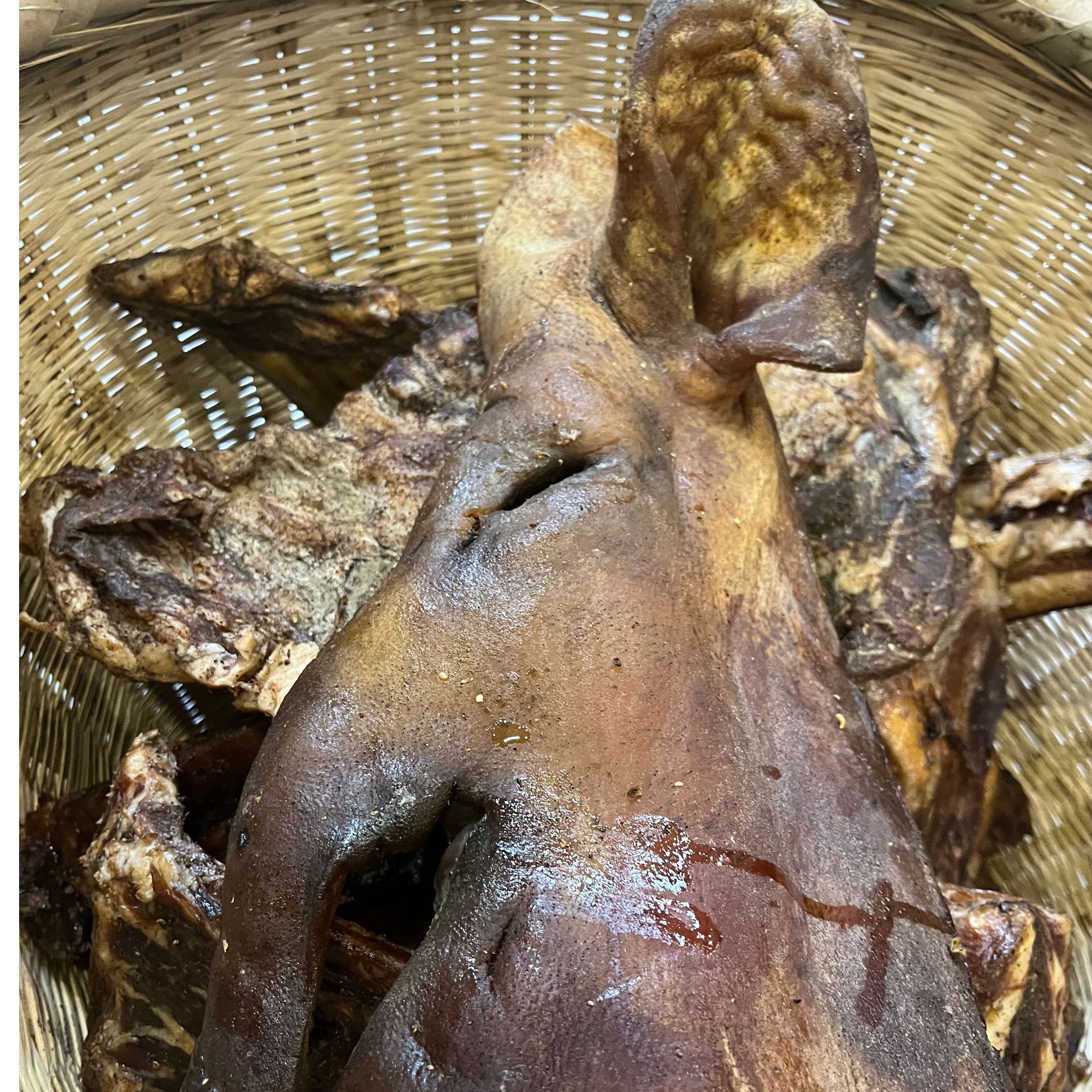 222大凉山彝家风味猪头【散养猪】