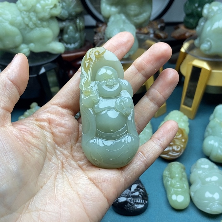 和田玉把件未镶嵌弓***长