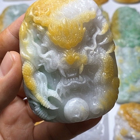 定制翡翠未镶嵌翡翠