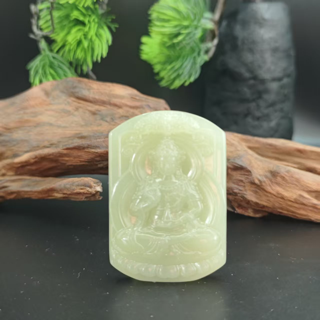 Q和田玉观音吊坠0943