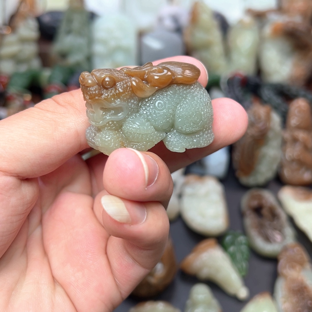 和田玉未镶嵌挂件