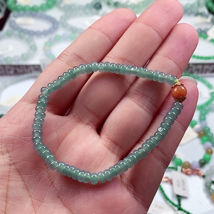 翡翠手链未镶嵌卡5