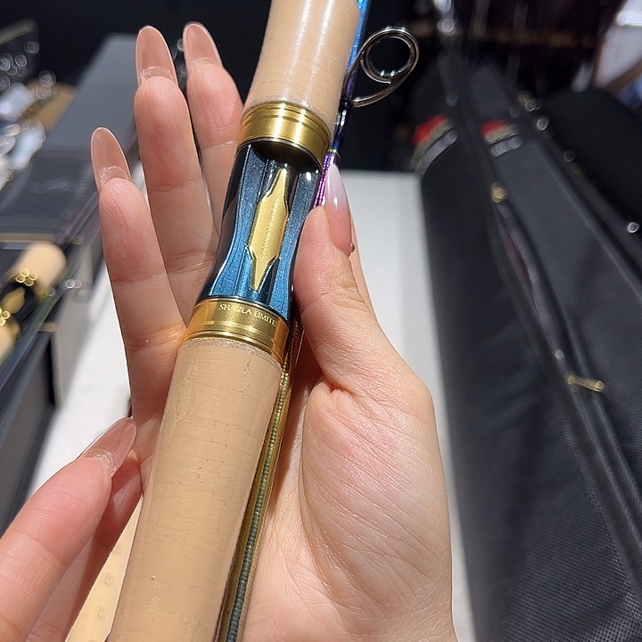 2.4m1.95m1.98m2.1m碳素两节钓鱼专用鱼杆