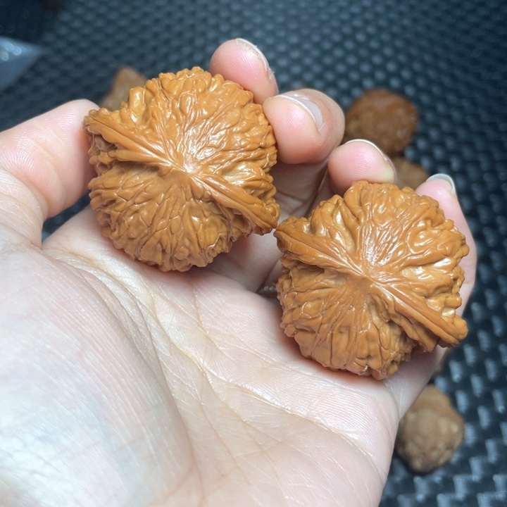 文玩核桃把件42歪磨