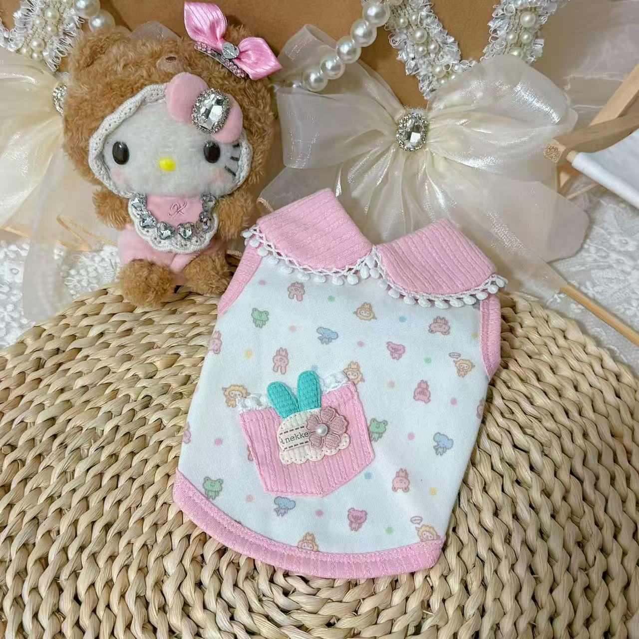 SUKI新款宠物服娃娃领小兔子背心